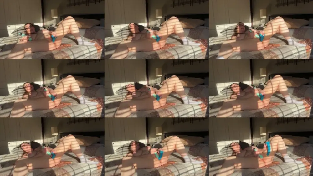 OnlyFans — AmberCutie (AmberLynneGirl) — Late Afternoon Orgasm [FullHD 1920p]
