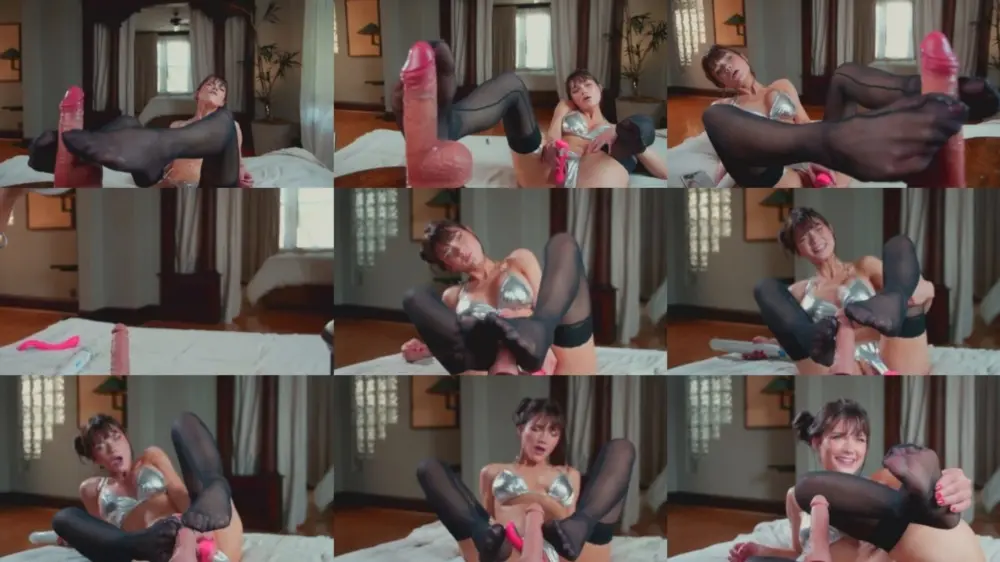 June Dildo Foot Job PLUS Lush & Vibrator Cumshow — She SQUIRTS!!! [HD 1280p]