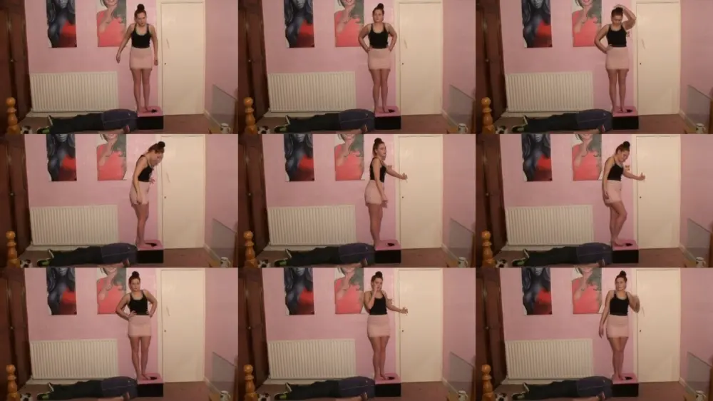 Mean Girl Sophie — Face Trampling In The Box [FullHD 1920p]