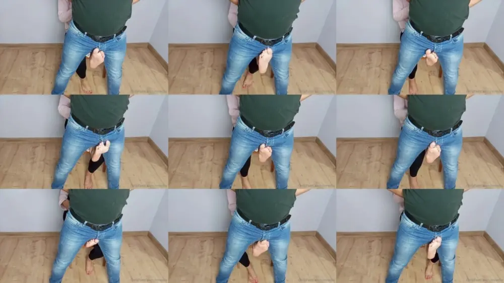 Mistress Redix — My Slave Accepted Kicks From Behind Nicely [FullHD 1920p]