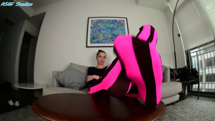 German MILF Shows Off Huge 10 Inch Feet Soles Part 3