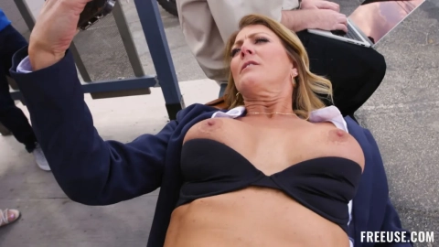 Horny MILF Summer Stevens Gets Fucked at the Bus Stop