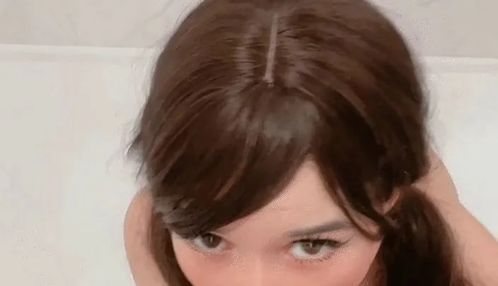 LilWaifulia Steamy Solo Tease and Sensual Curves