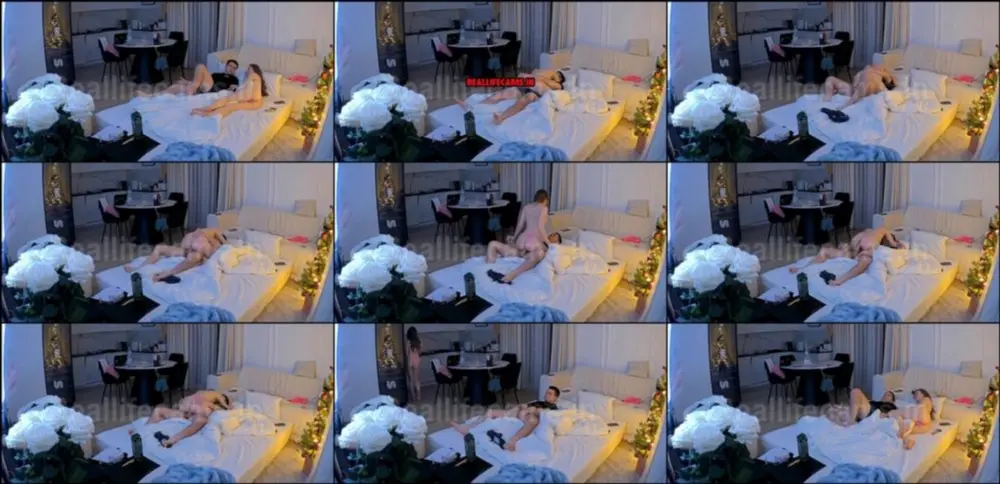 Reallifecam — Elli And Sayn Sensual Sex On The Floor 11.07.2025 [SD 620p]