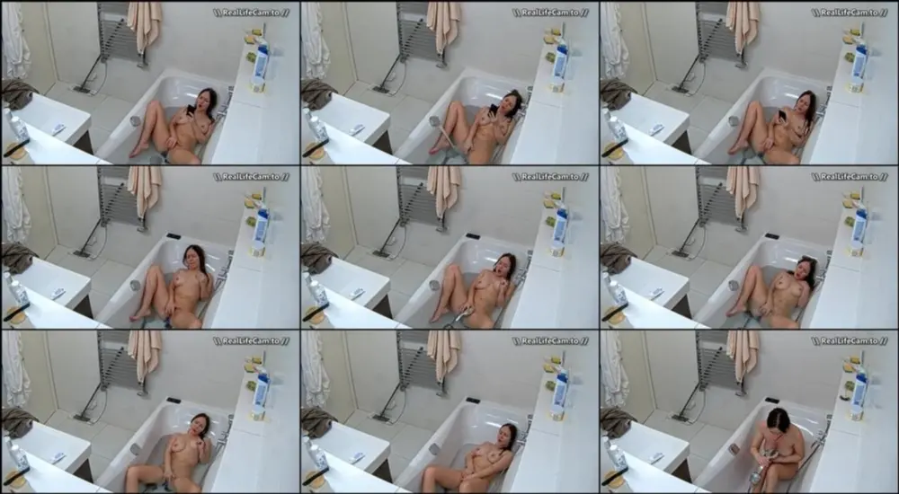 Reallifecam — Leora Have Hot Anal Dildo Play And Waterbate In Bathub 08.02.2025 [SD 572p]