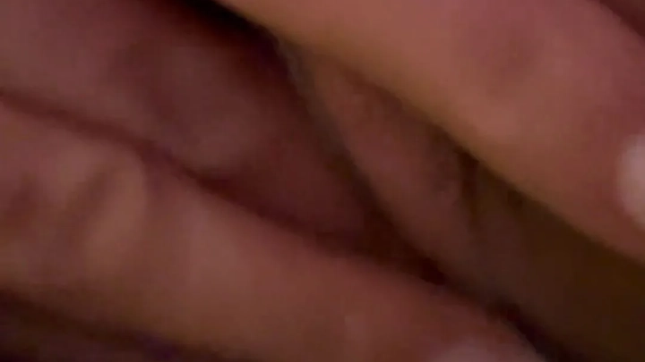 RedCatUgly – Fetter Pissstrahl nachdem Quicky