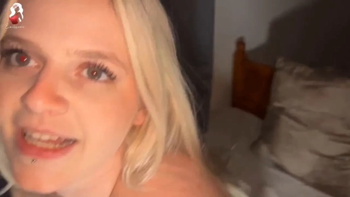 Emilynoir – Sex Nachhilfe für meinen jungfräulichen Nachbar (32)