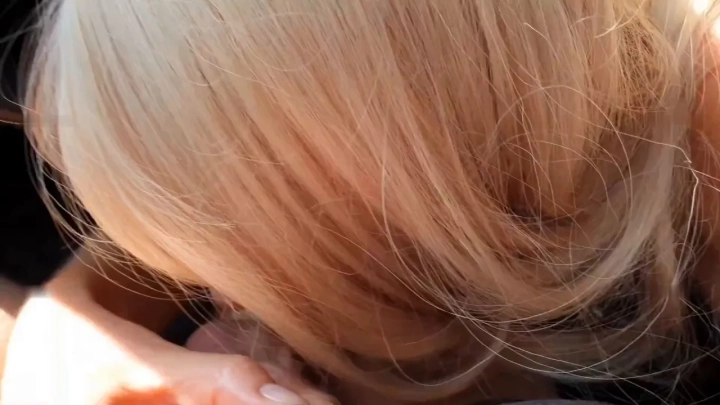 Blonde MILF Hitchhiker Pays with Blowjob in Car