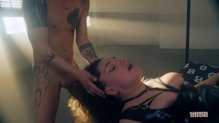 Carmina – Hardwerk Session Official Video