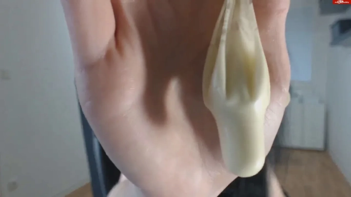 LadyAlshari – Geschenk für die Cuckoldschlampe