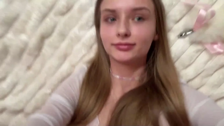 Milashine Plays With Sex Toys In Solo Masturbation Scene